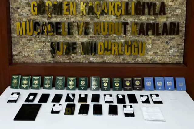 Pasaportlarına el koyup kadınları pazarlıyorlardı! kıskıvrak yakalandılar