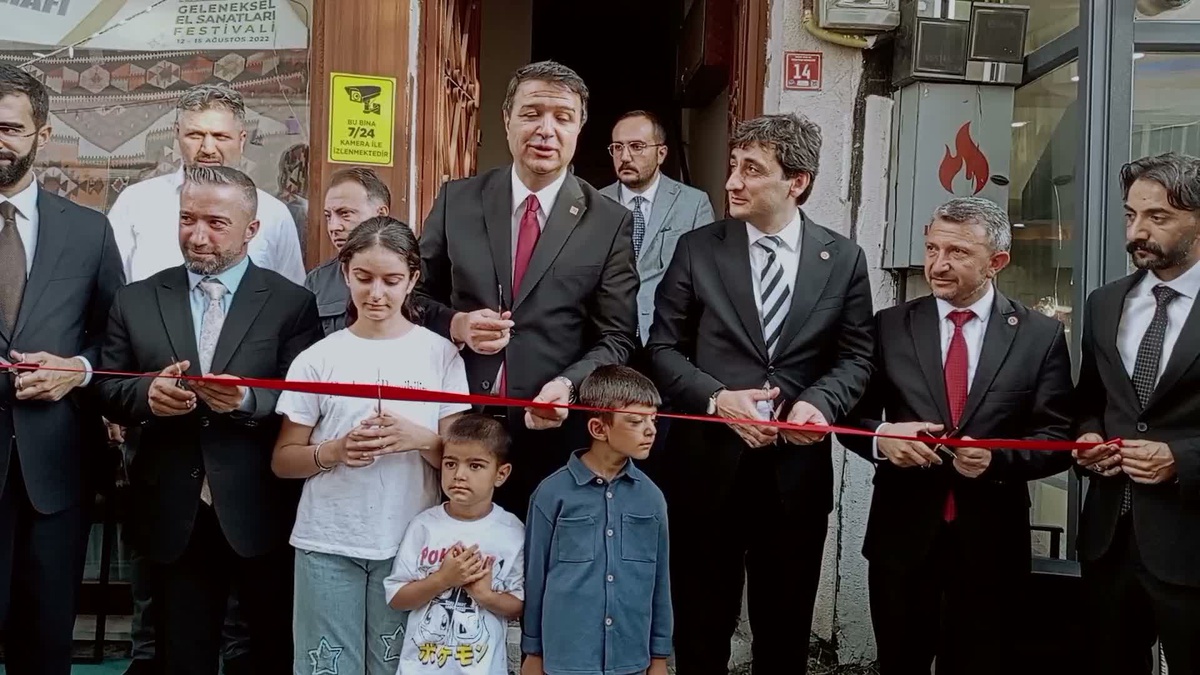 Saadet Partisi Kars'ta AK Parti Eleştirisi