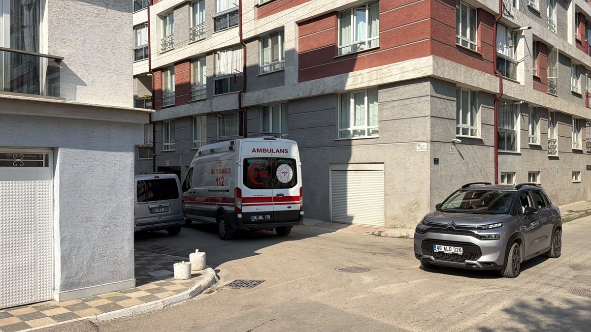 Eskişehir'de Seyyar Satıcıya Bıçaklı Saldırı