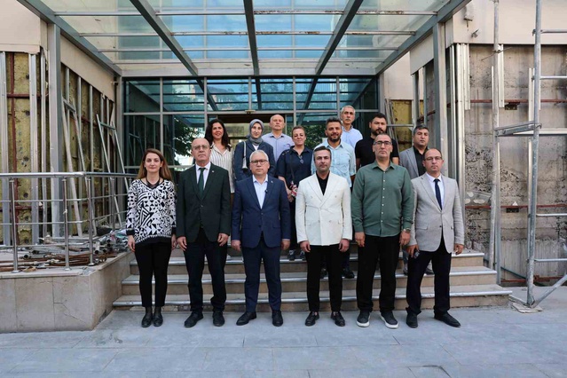 Sivas Kütüphanesi Yenileniyor