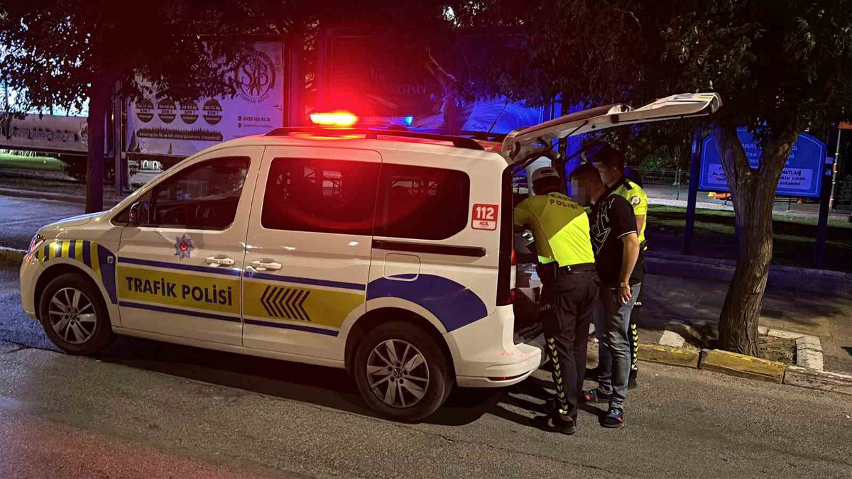 Aksaray'da Tehlikeli Süren Askeri Personel Ceza Yedi