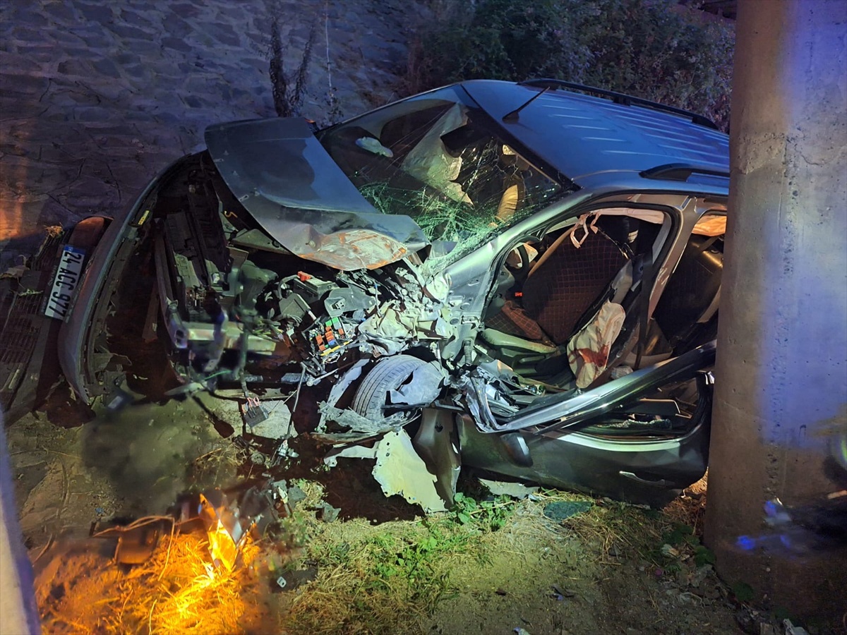 Niksar'da Trafik Kazası: 1 Ölü, 4 Yaralı