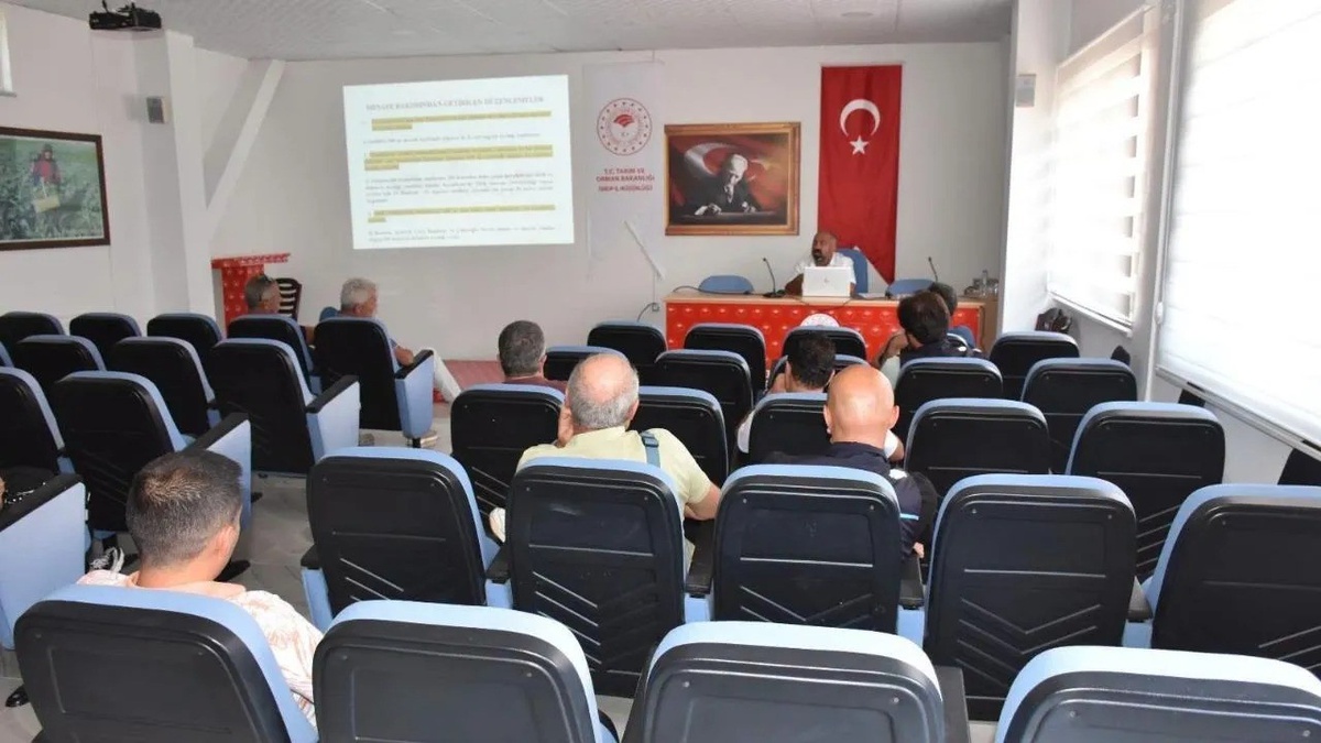 Sinop'ta Balıkçılara Uyarı Toplantısı