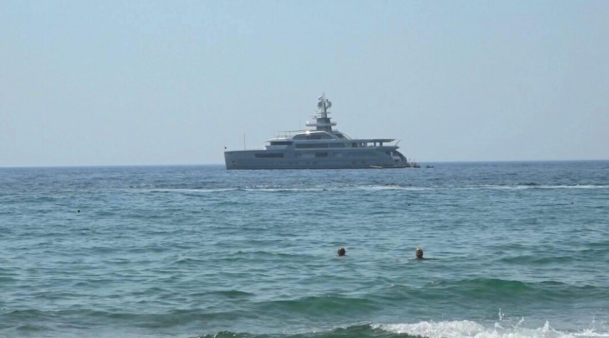 Rus Milyarderin Lüks Yatı Kuşadası'nda