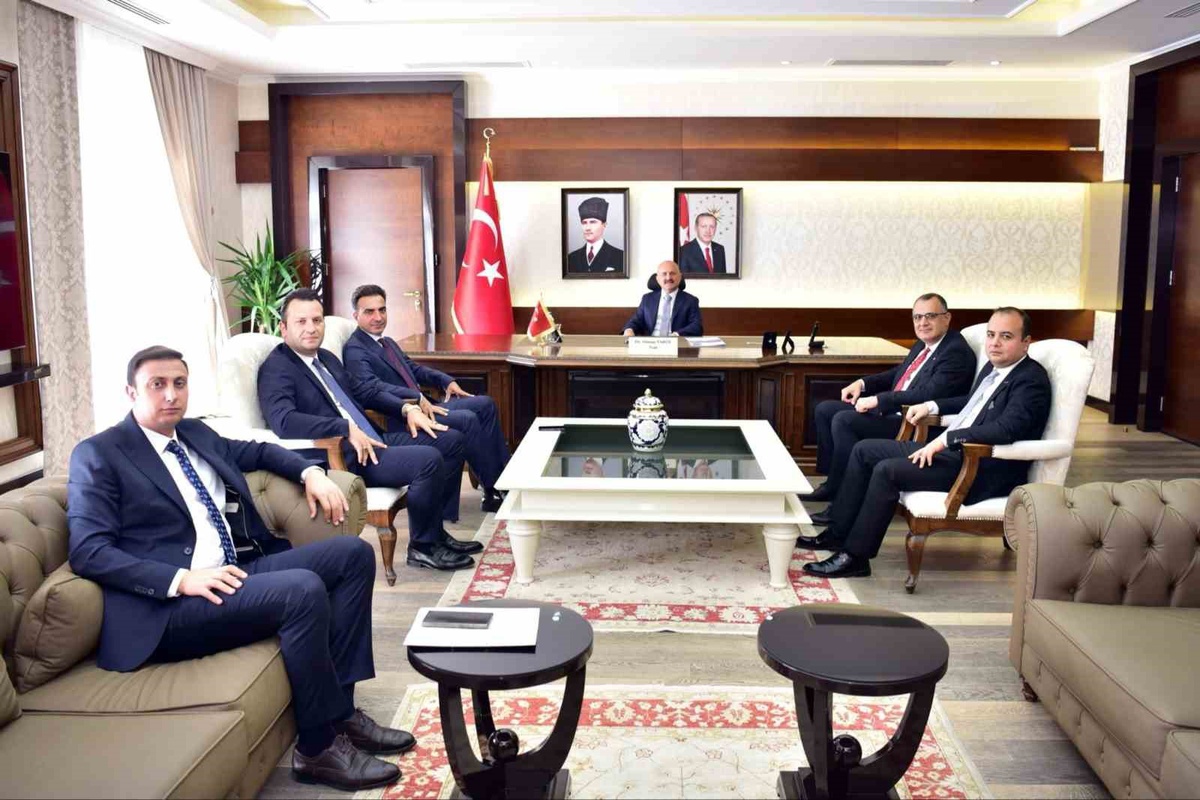 Vali Varol Adli Teşkilat Yöneticilerini Kabul Etti