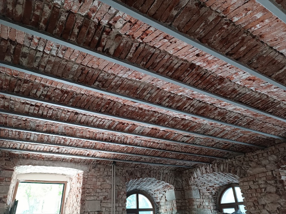 Bandırma'da Tarihi Yapıda Restorasyon Süreci