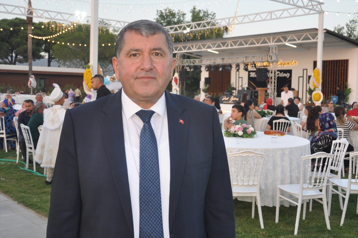 Bayındır\'da 20 çocuk için sünnet şöleni