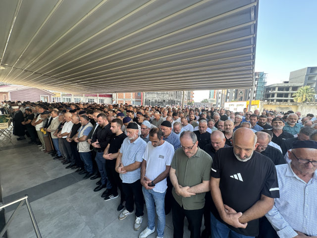 Denizde boğulan iki kardeş son yolculuğuna uğurlandı! Ortaya çıkan detay kahretti