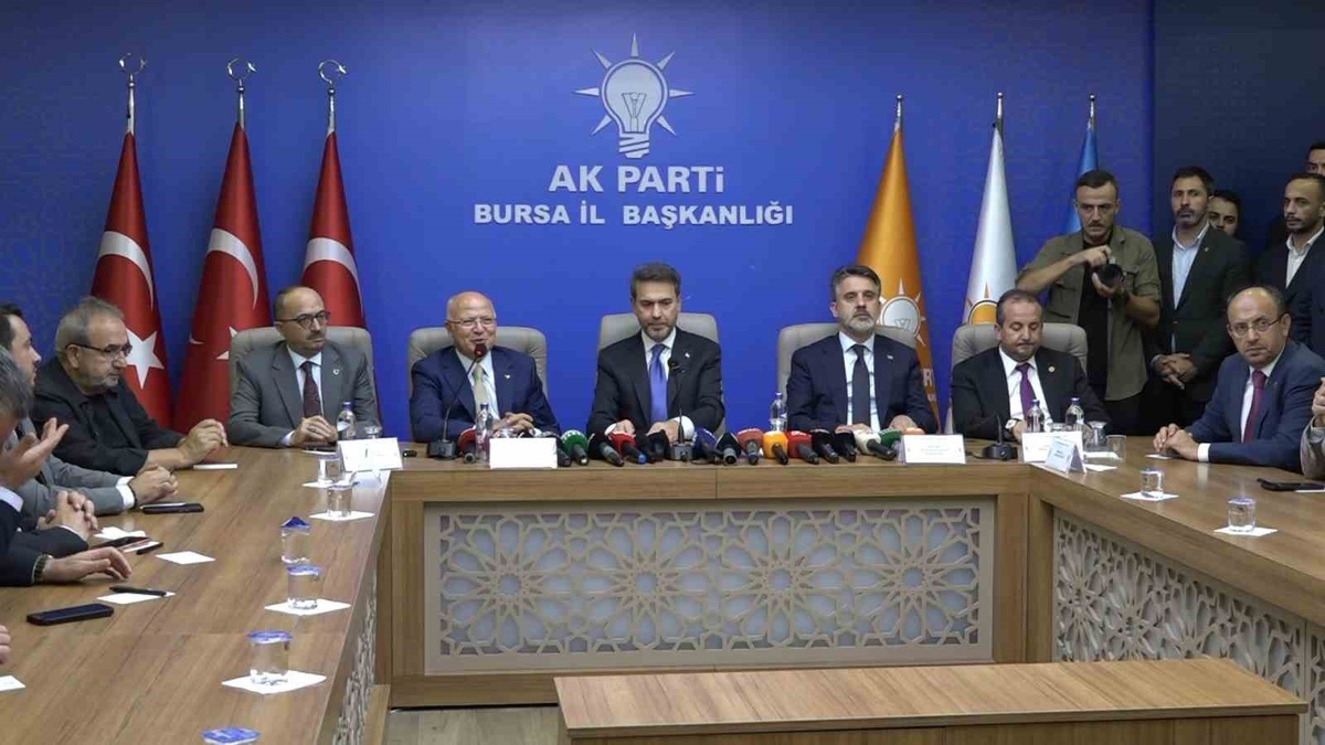Bakan Bayraktar: 2028'de 17 milyon haneye Karadeniz gazı