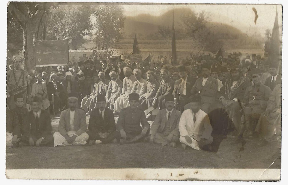 Gaziantep'te Tarihi Fotoğraflar Kent Arşivi'ne Eklendi