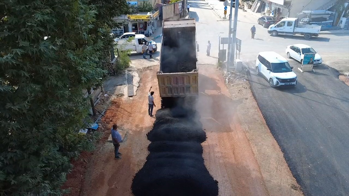 Gülnar'da Asfalt Çalışmaları Devam Ediyor