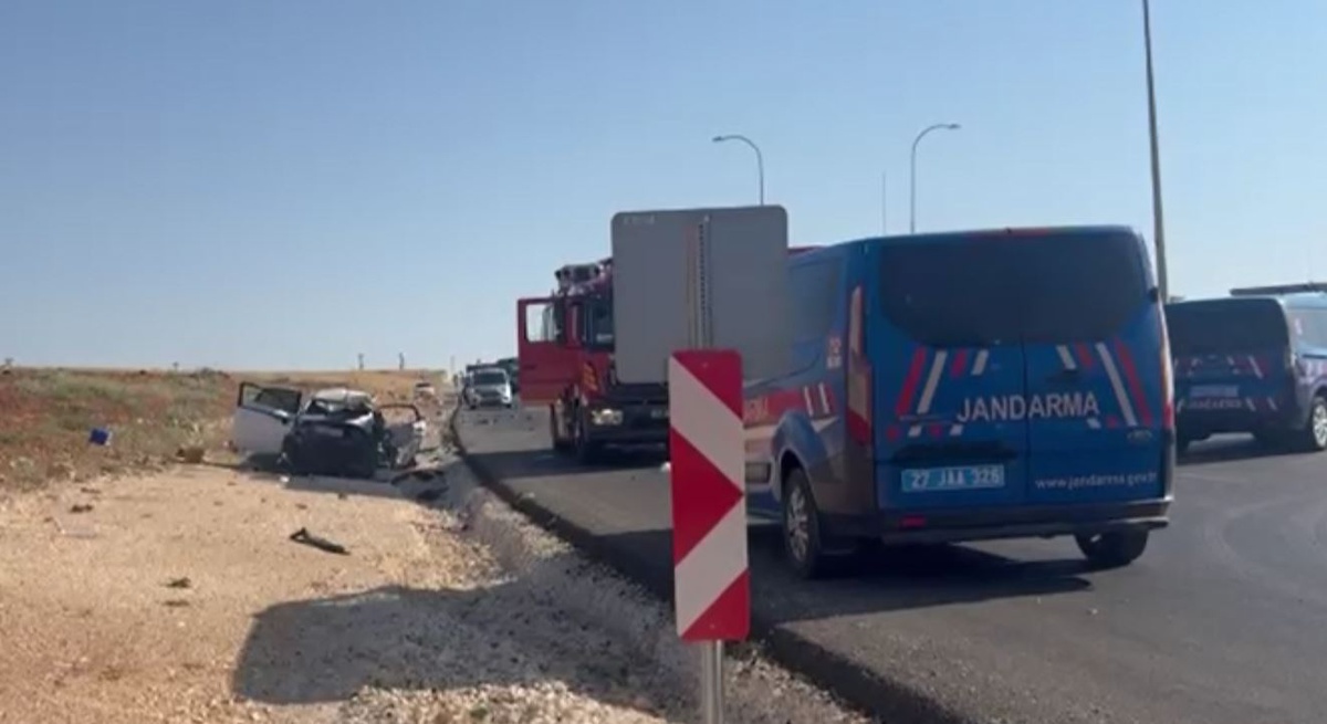 Gaziantep'te Trafik Kazası: 2 Ölü, 4 Yaralı