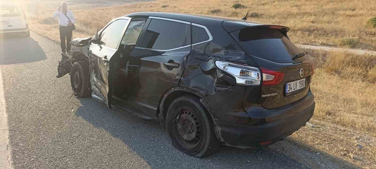 Batman'da Trafik Kazası: 2 Yaralı