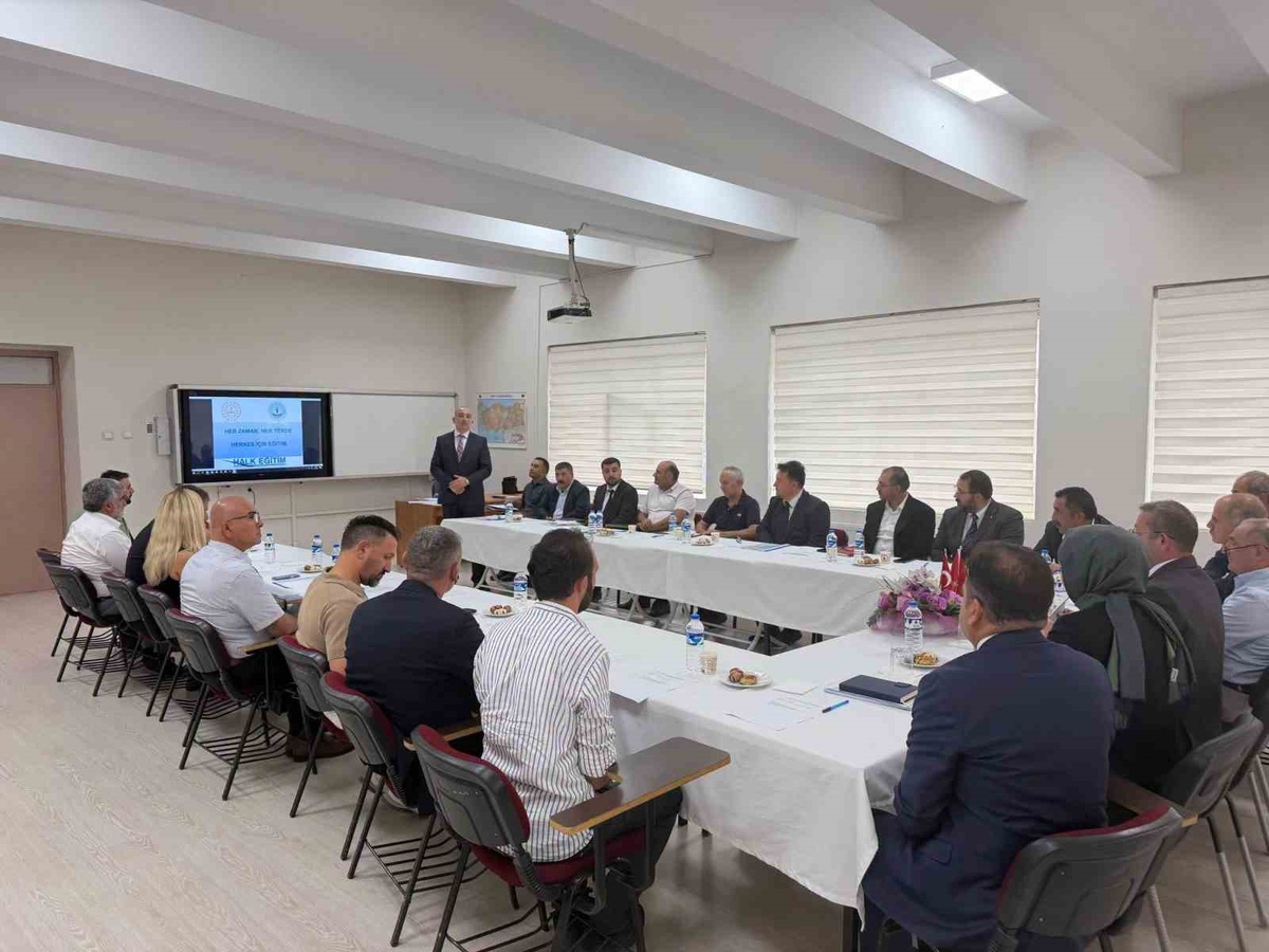 Kars'ta Hayat Boyu Öğrenme Toplantısı