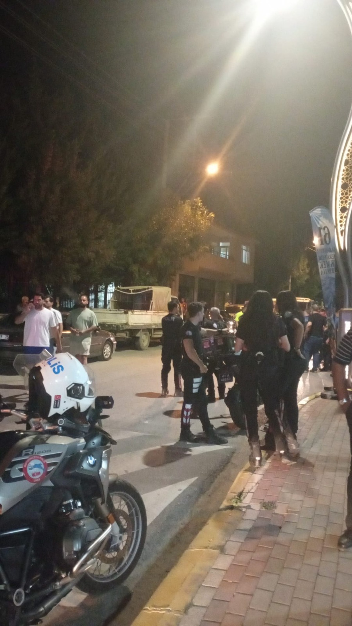 Derince'de Aileler Arasında Kavga: 5 Yaralı