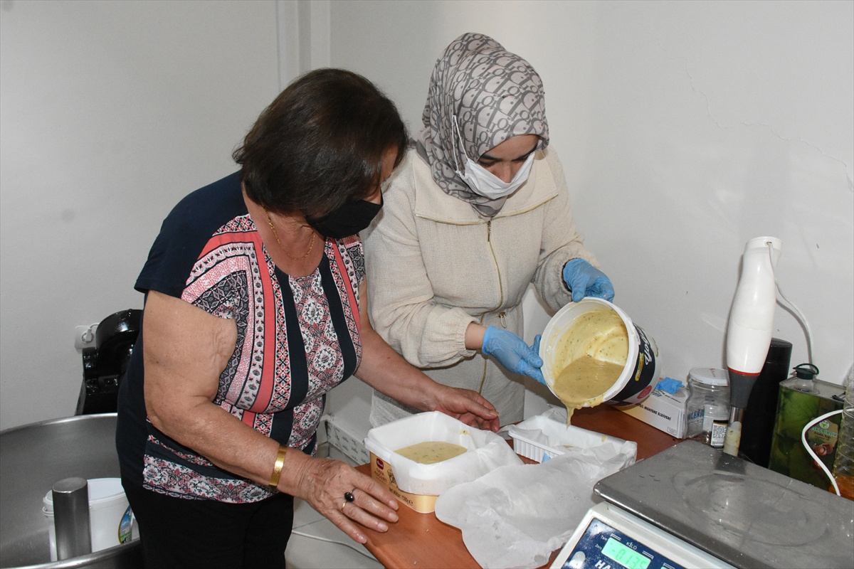 Kadınlar Atık Yağları Sabuna Dönüştürüyor