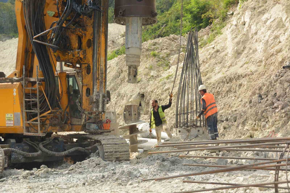 Ordu'da Heyelan Sonrası Yol Çalışmaları Hızlandı