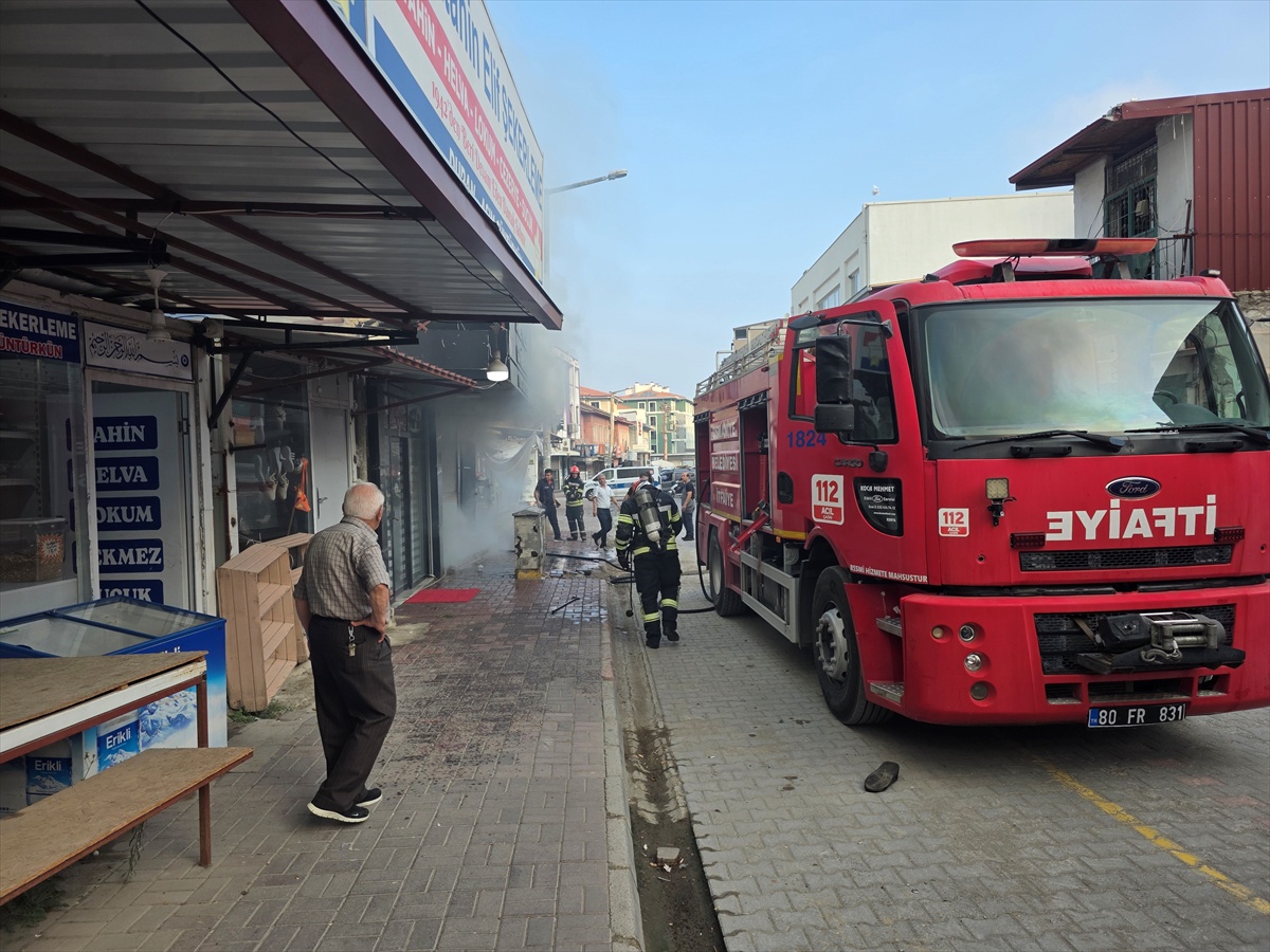 Osmaniye\'de İş Yeri Yangını