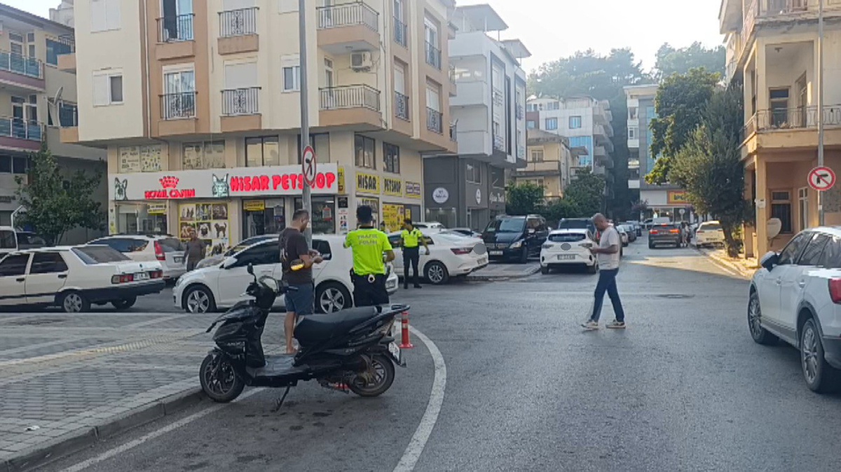 Manavgat'ta Motorlu Bisiklet Kazası