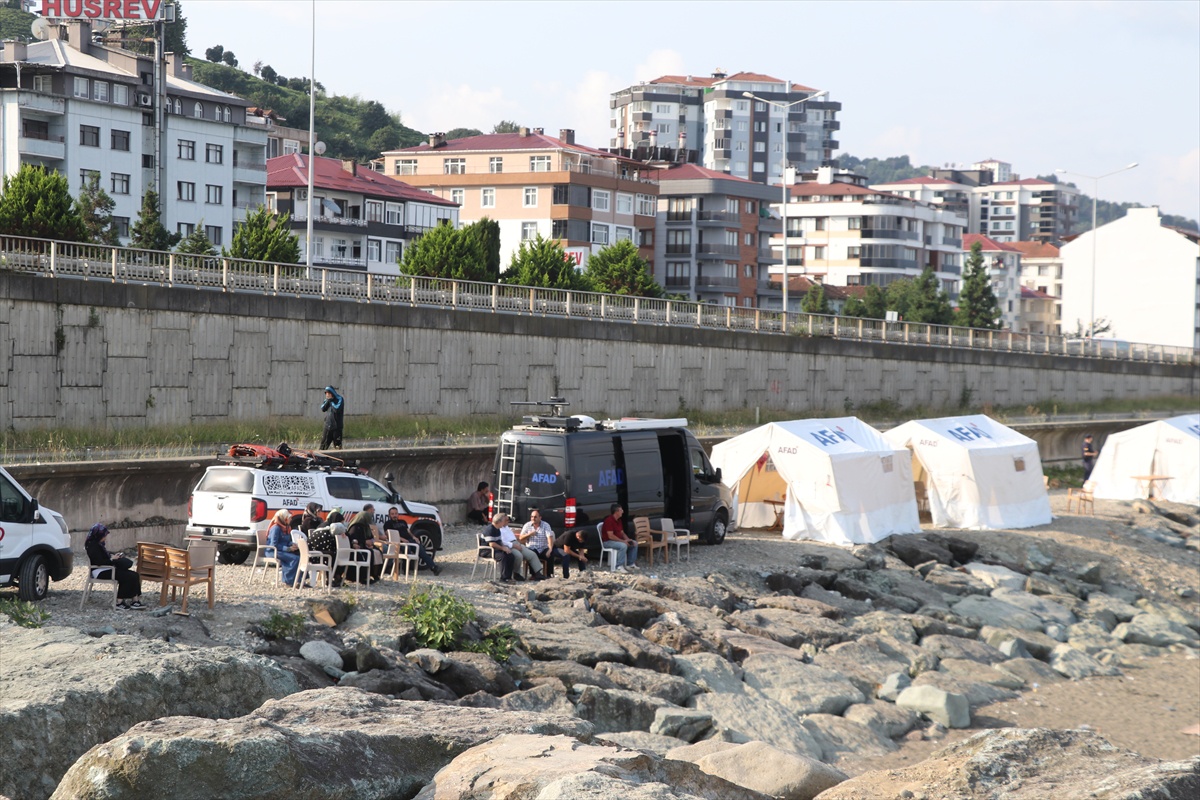 Çayeli'nde Kaybolan Çocuk İçin Arama Çalışmaları Devam Ediyor