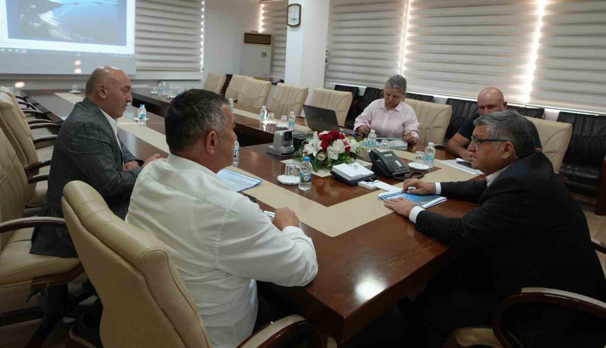 Sinop'ta Riyale Hüseyin Paşa Yüzme Yarışları