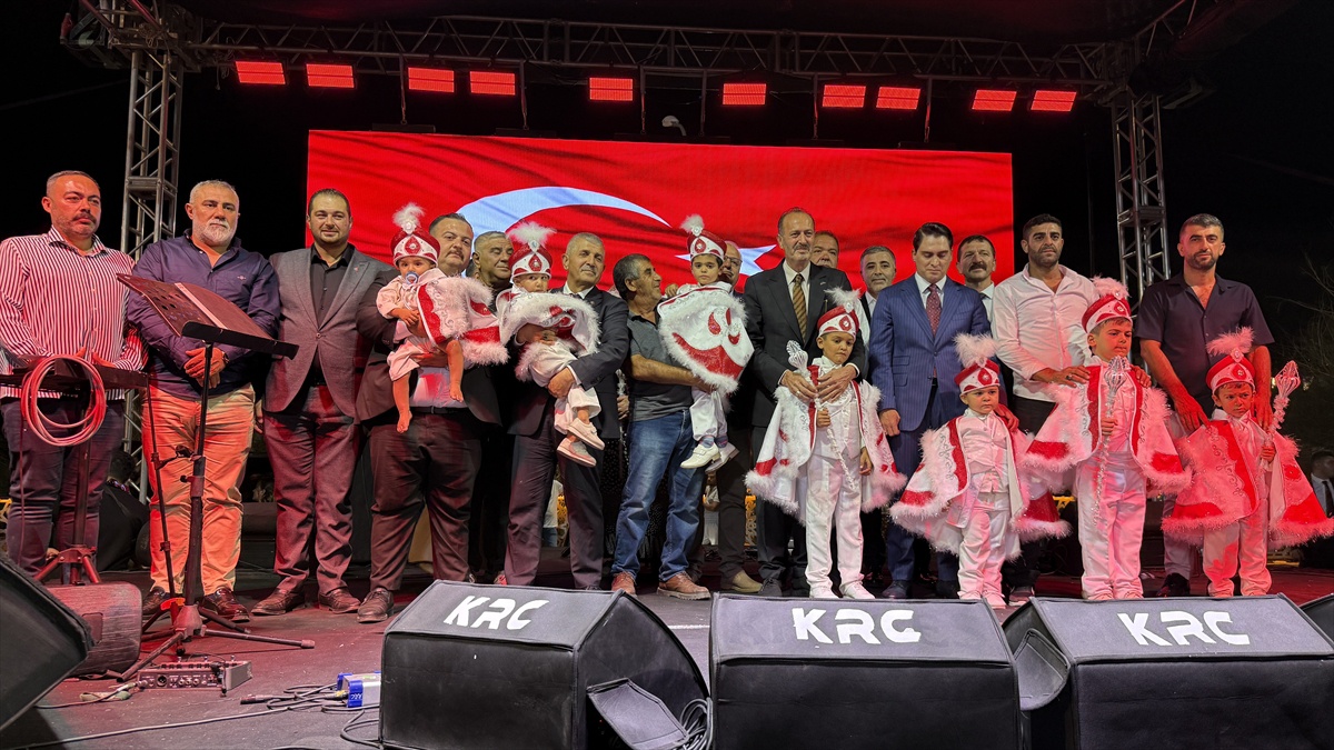 Tire'de Büyük Sünnet Şöleni Düzenlendi