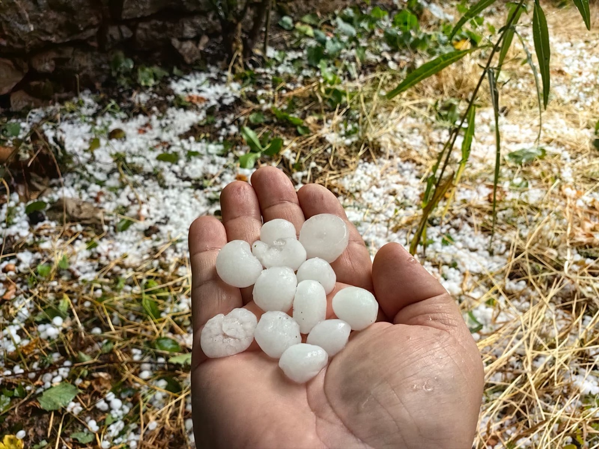 Anamur'da Dolu Etkisi