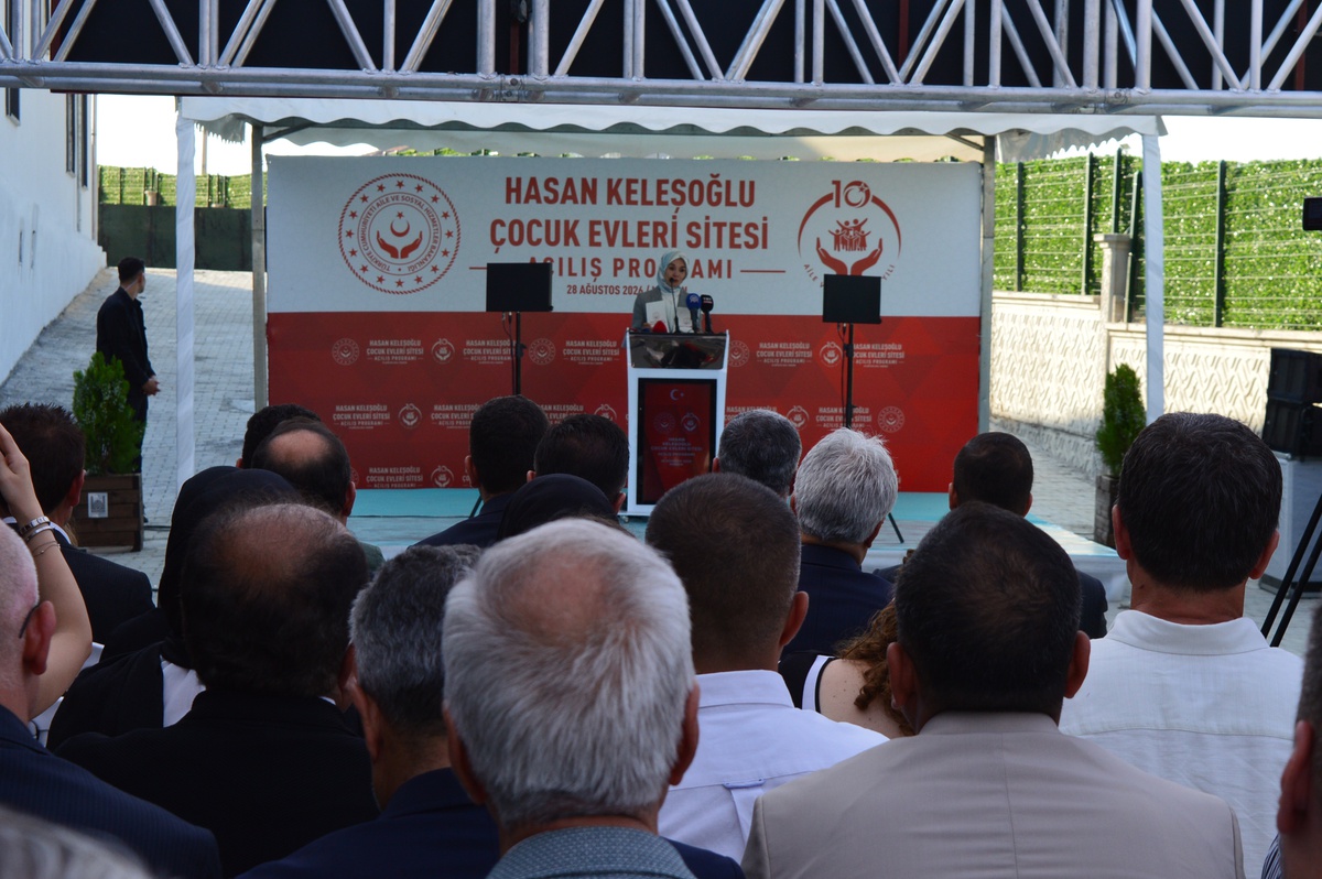 Bakan Göktaş: Mardin'deki yeni çocuk evleri sitemize Hasan Keleşoğlu'nun adını verdik