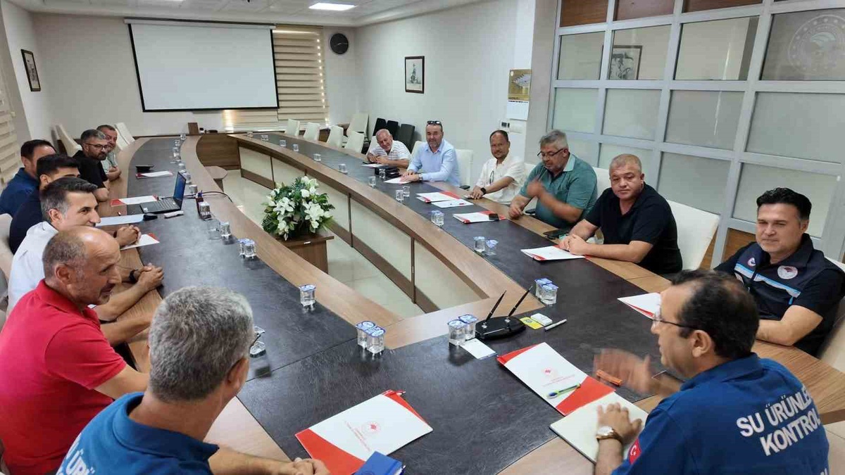 Çanakkale'de Balıkçılık Sezonu Toplantısı