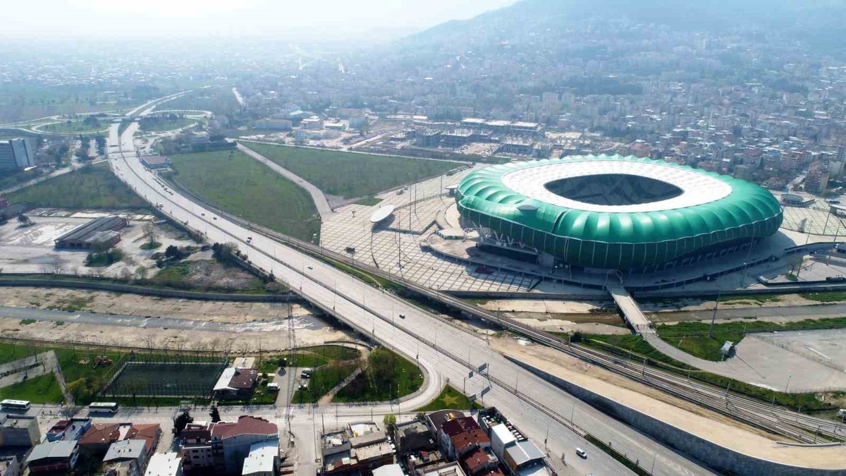 Bursa'da 30 Ağustos Kutlamaları İçin Trafik Düzenlemesi