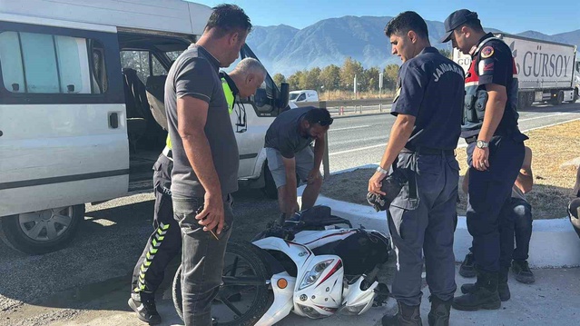 Bursa'da Motosiklet Kazası: İki Yaralı