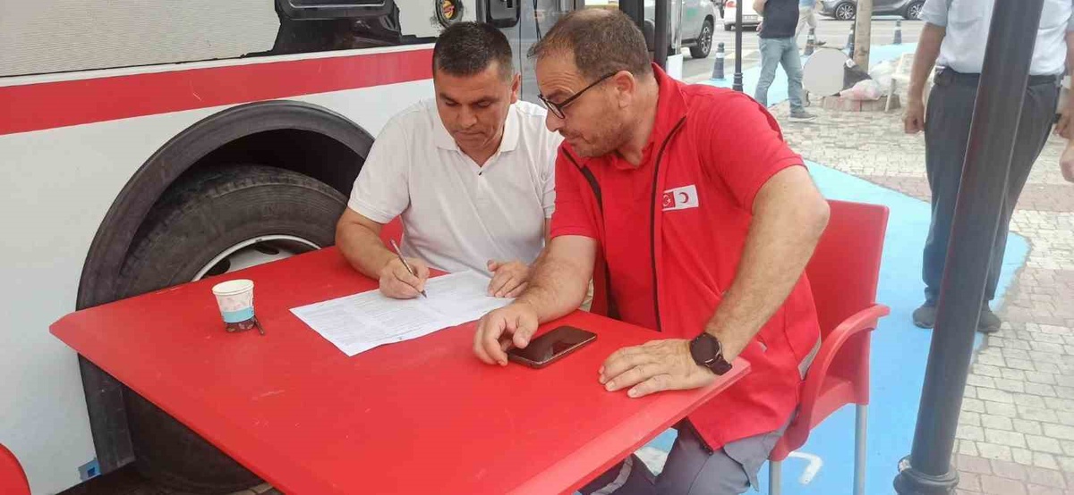 Muhtarlardan Kan Bağışı Desteği