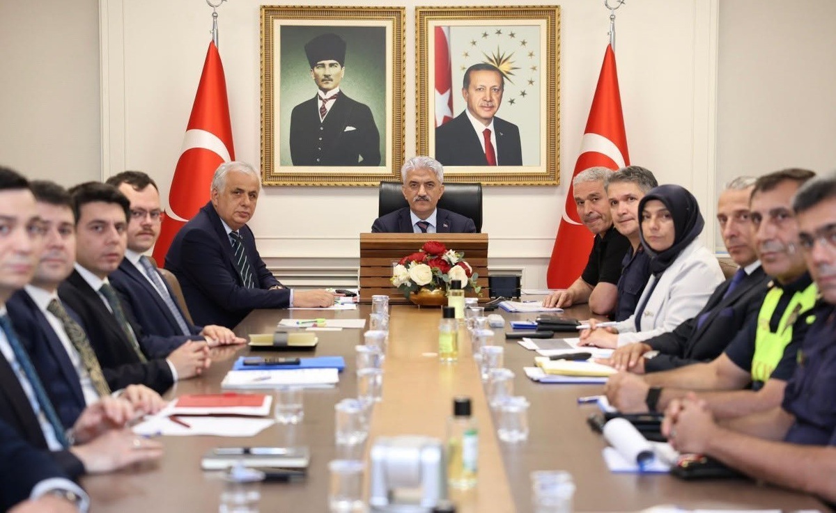Düzce'de Okul Bahçe Görevlileri Toplantısı