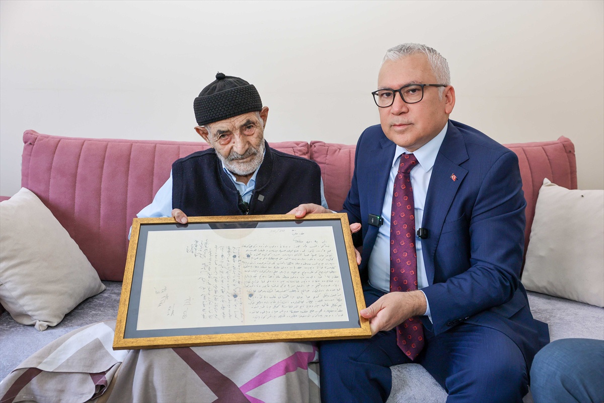 Sivas Hafıza Merkezi'nden Tarihi Mektup Teslimi