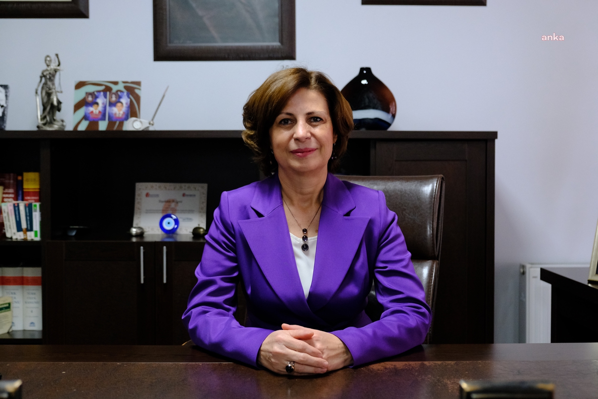 Ünlüce: Cumhuriyet değerlerine sahip çıkmalıyız