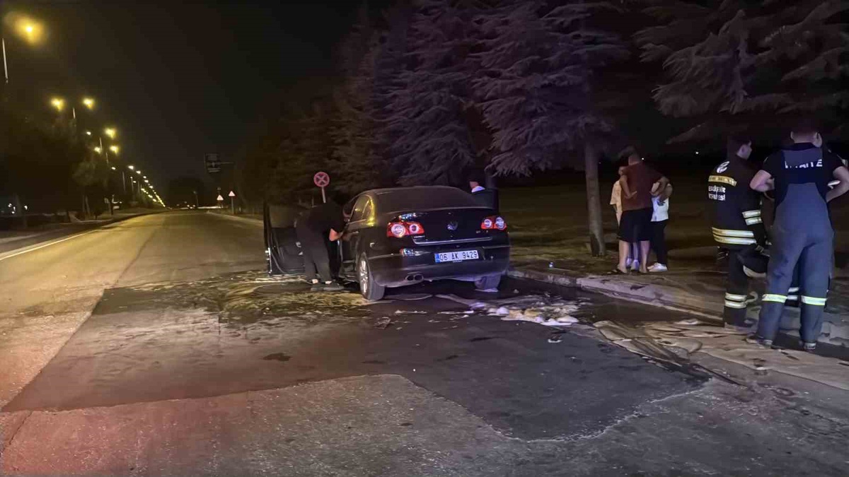Eskişehir'de Otomobil Yangını