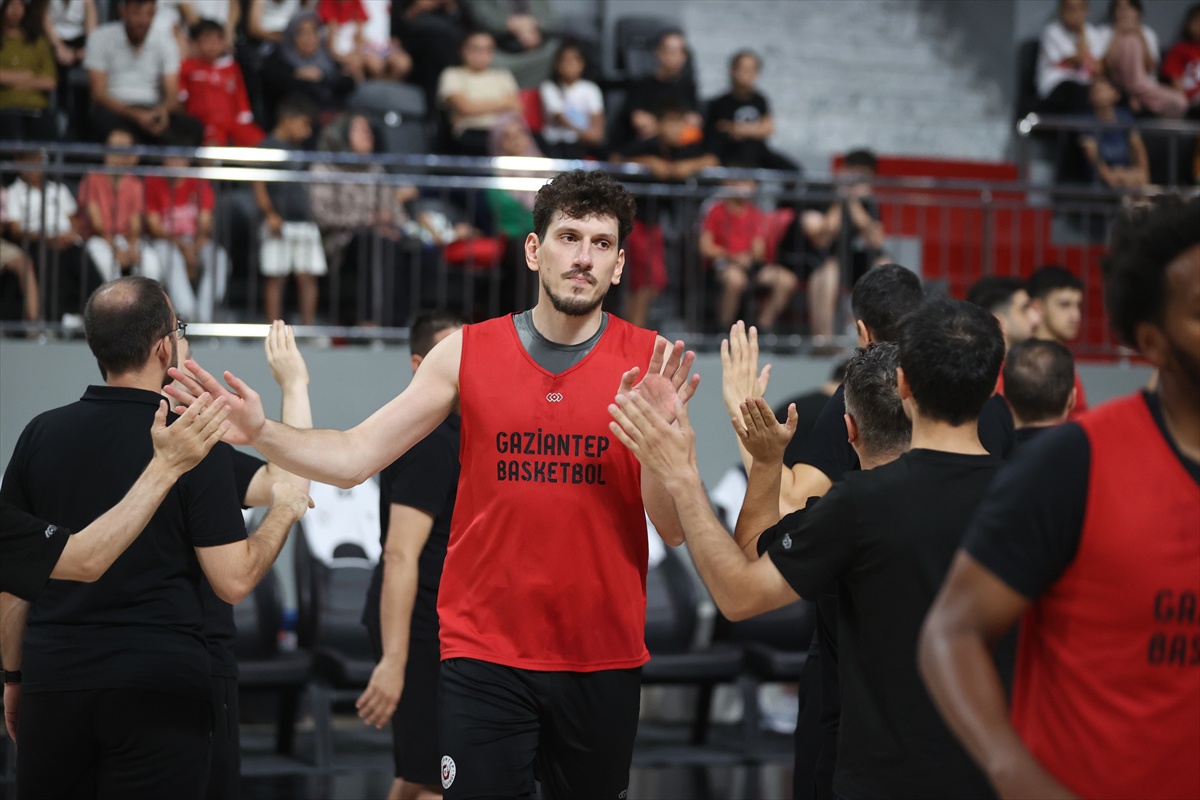 Gaziantep Basketbol\'un tek hedefi Süper Lig