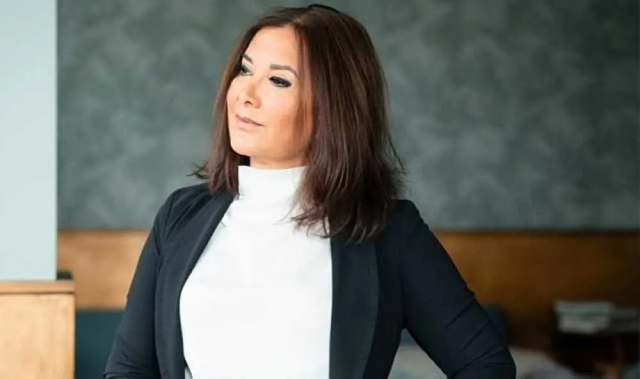 Haluk Levent'e bir darbede eşinden! Boşanmak için gün sayıyor