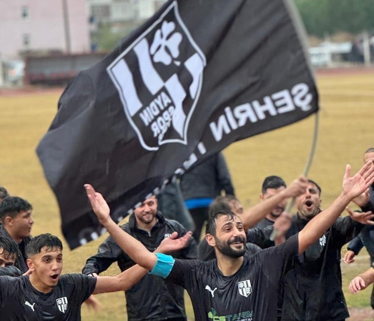 Aydınspor\'un verdiği ilan Türkiye gündemine oturdu! Yüzlerce başvuru yapıldı