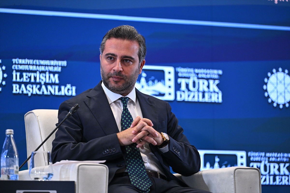 Türk Dizileri Kamu Diplomasisinde Başarı Hikayesi Olarak Ele Alındı