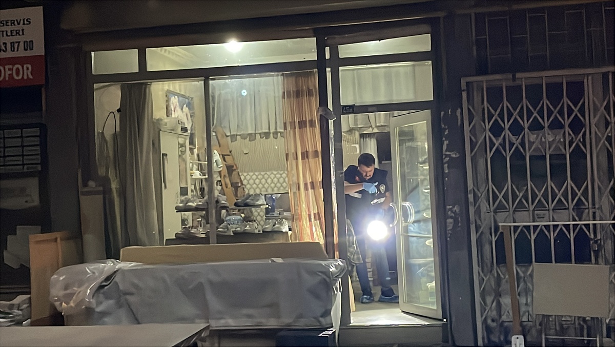 Kayseri'de Ayakkabıcı Dükkanında Ölü Bulundu