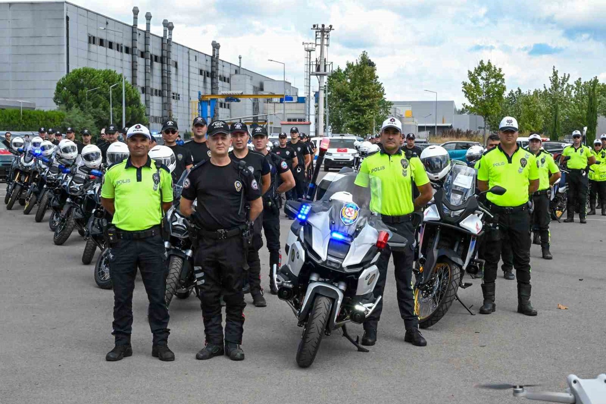 Kocaeli Emniyeti'ne 74 Yeni Araç