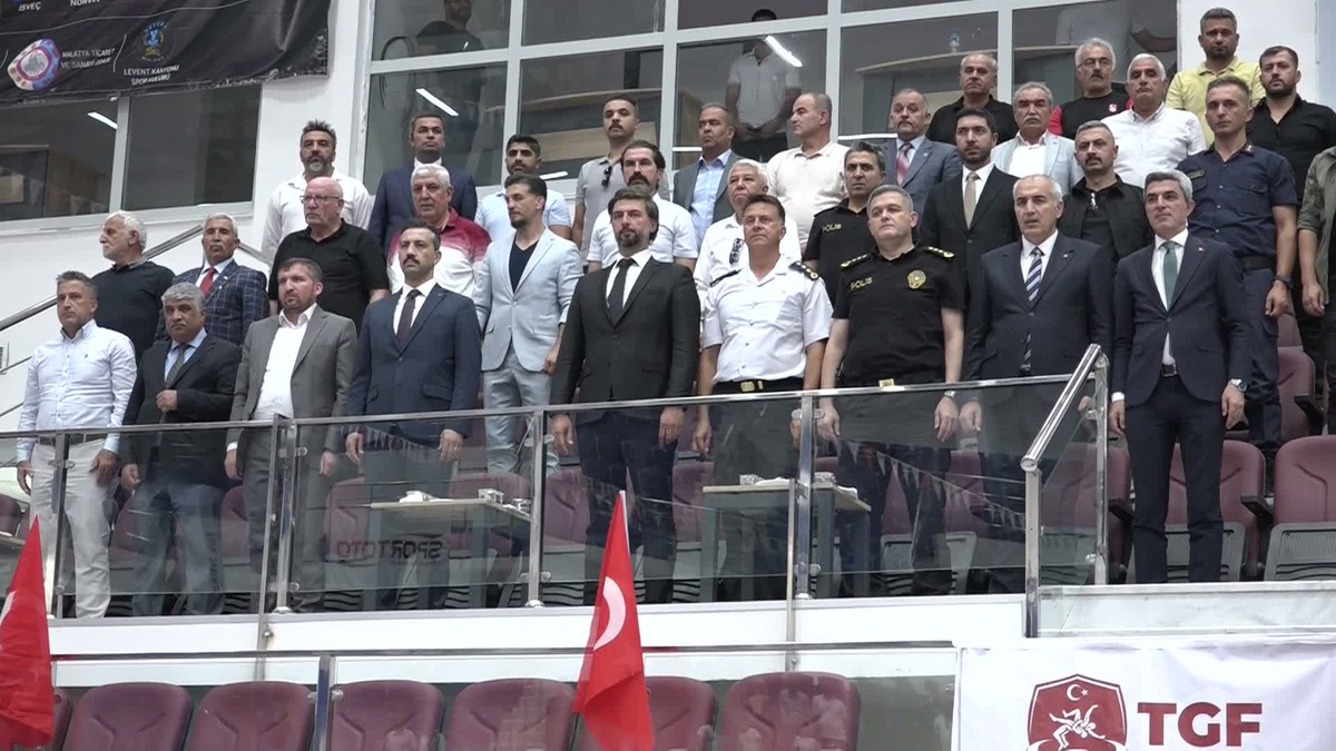Malatya'da Uluslararası Güreş Turnuvası