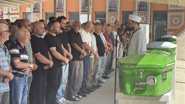Motosiklet kazasında yaşamını yitiren genç son yolculuğuna uğurlandı