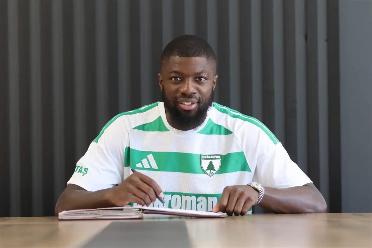 Muğlaspor, Ibrahim Sissoko ile Anlaştı