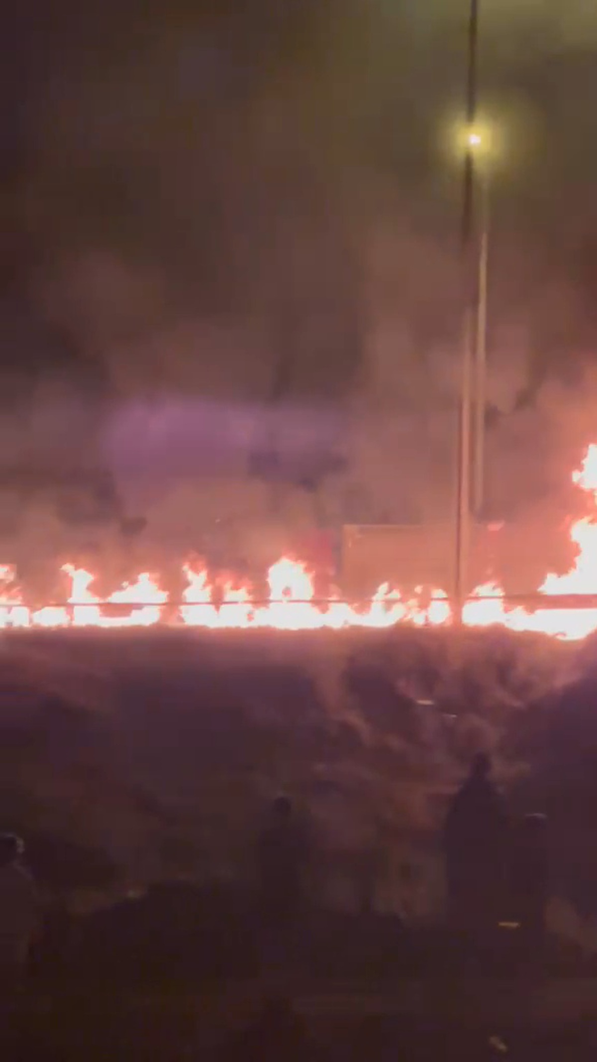 Pozantı'da TIR yangını