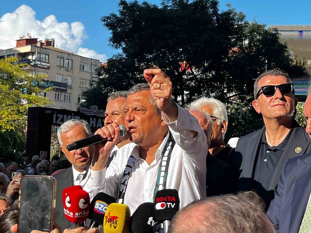 Yeni Parti'den Ev Kadınlarına Emeklilik Müjdesi