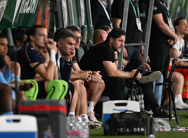 Salah transferi Trabzonspor'u karıştırdı! Fatih Tekke istifasını verdi