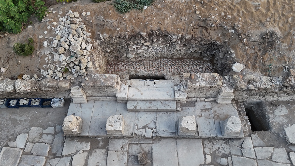 Herakles Kapısı Side'de Keşfedildi