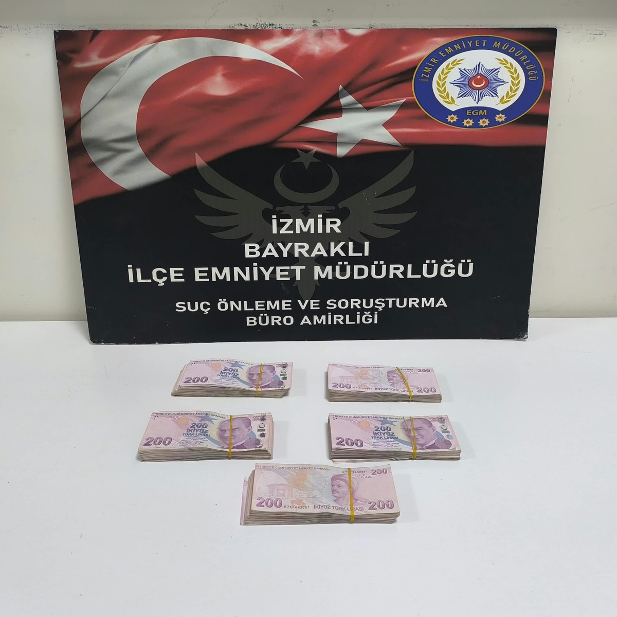 100 bin TL'yi bulan şahıs yakalandı